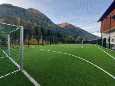 Sanierung Ballspielfeld